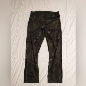 Lululemon Fast and Free leggings * capris